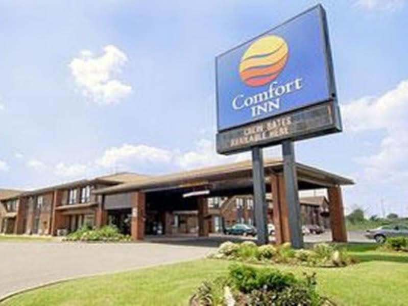 Comfort Inn Windsor Exterior photo